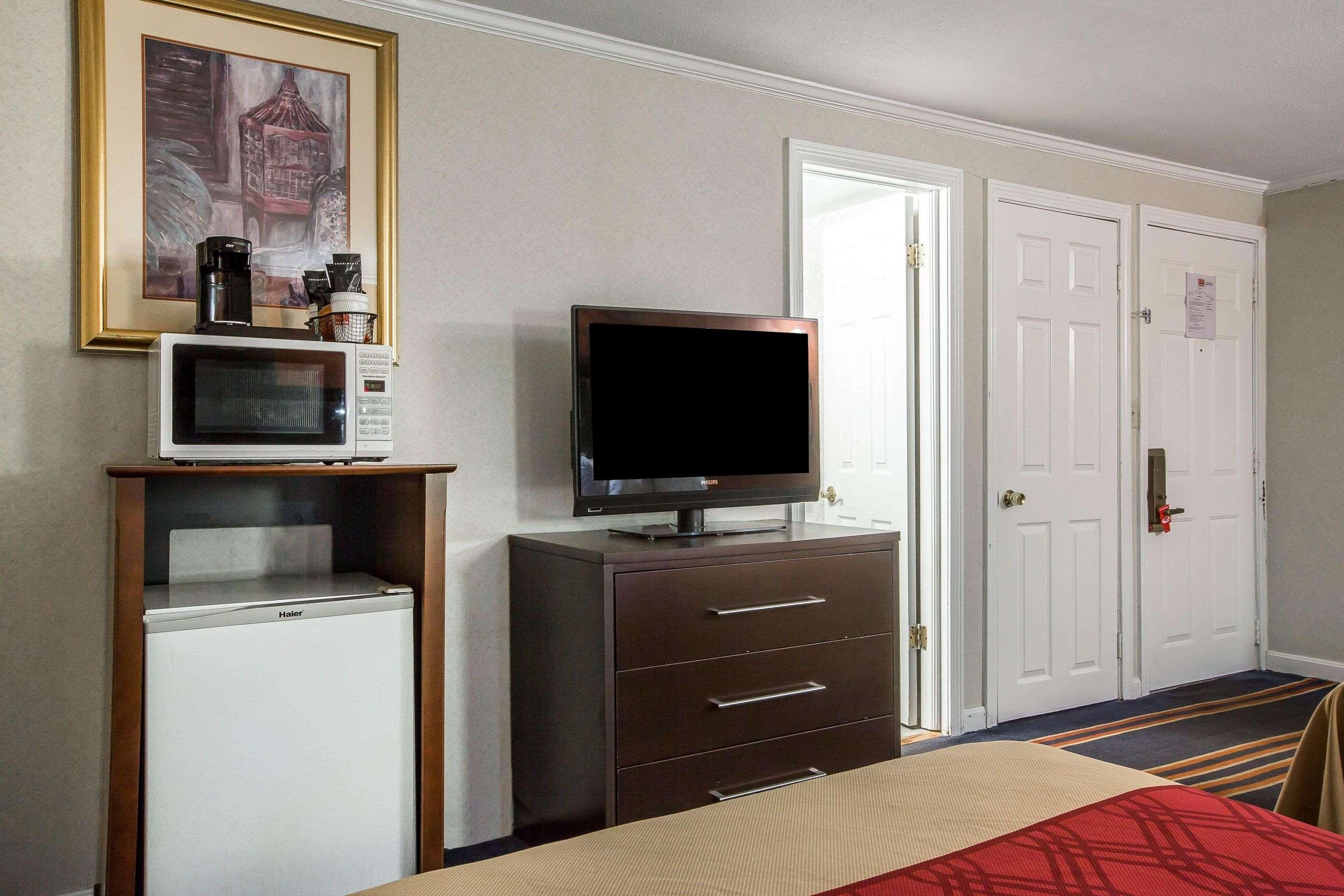 Econo Lodge Montpelier I-89 Екстер'єр фото