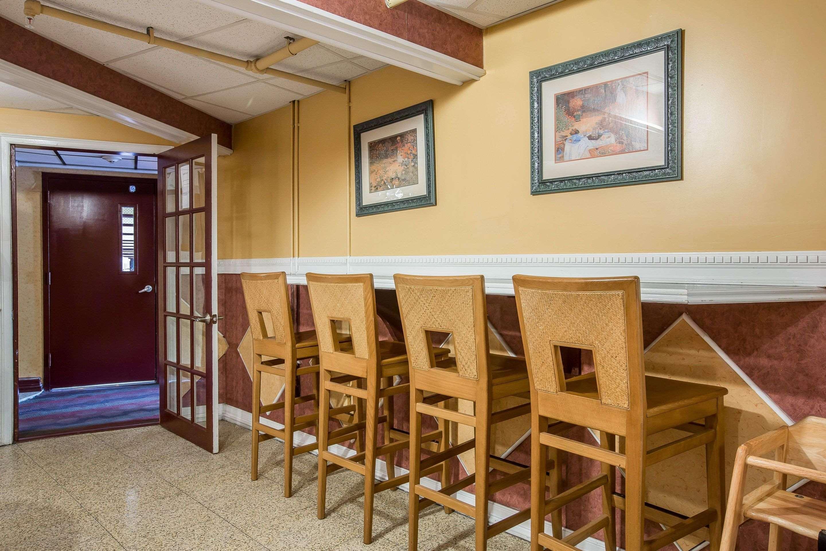 Econo Lodge Montpelier I-89 Екстер'єр фото