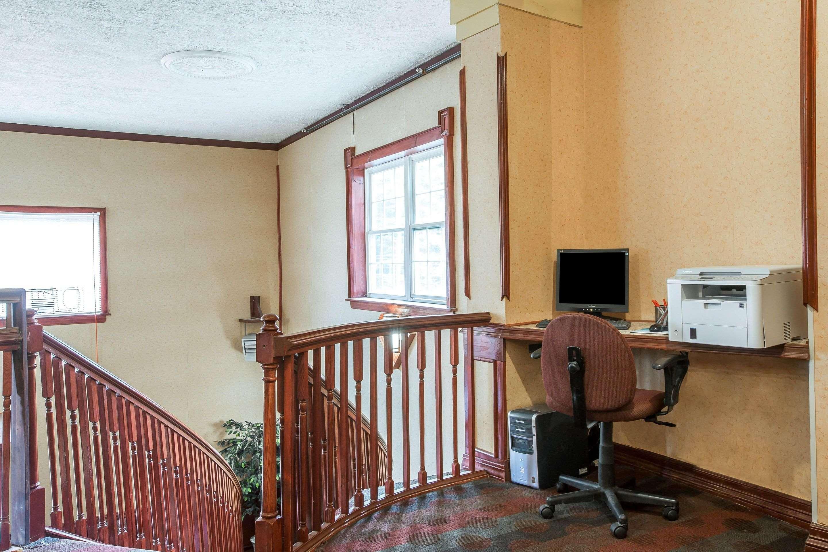 Econo Lodge Montpelier I-89 Екстер'єр фото